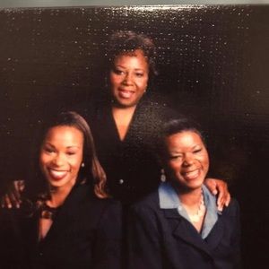 Meet your Posher, Linda